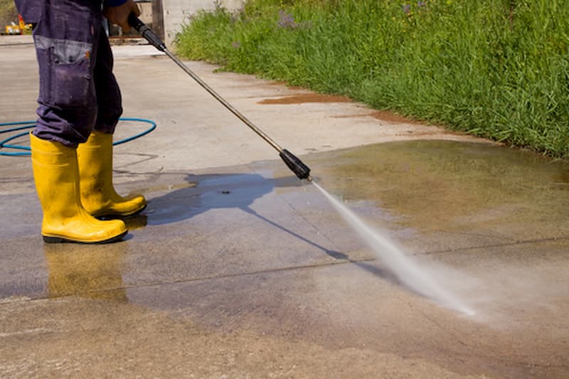 Roof and Gutter CleaningRoof and Gutter Cleaning