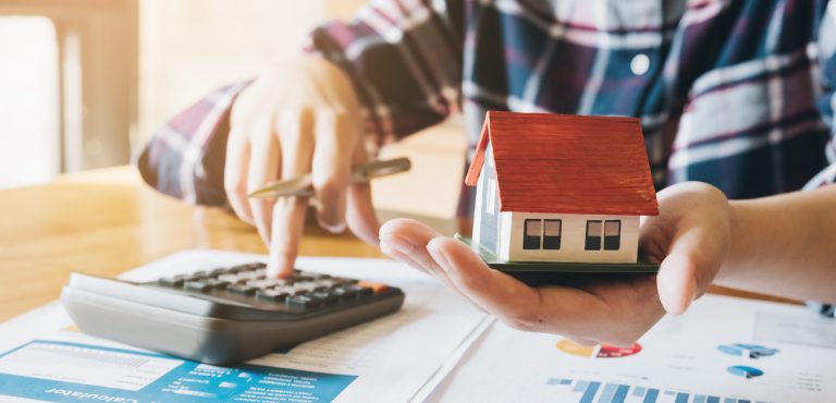 Maximizing Savings: The Ultimate Guide to Refinancing Your Mortgage in Toronto